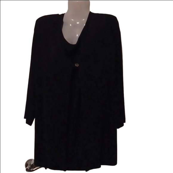 💙🌹Express dressy over-sized top - Picture 4 of 11